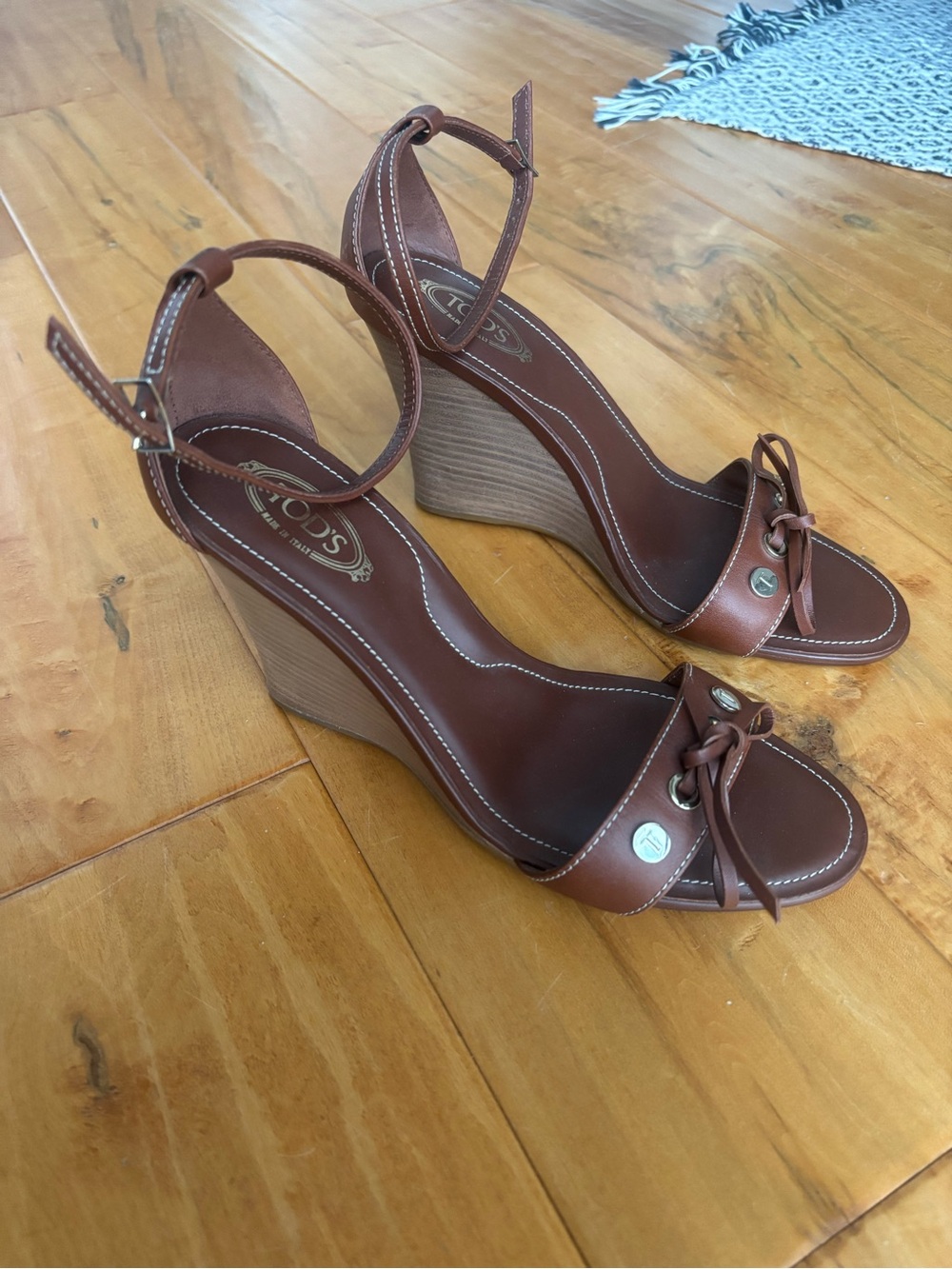 TOD'S Chestnut Brown Leather Wedge Sandals with Ankle Strap